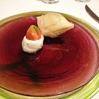 イル コラッツィエーレ - ブッラータのカプレーゼ　ニョッコフリットのラルド・ディ・コロンナータ添え
