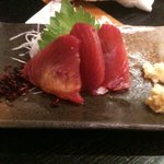 藤や - カツオ　刺身は市場でその時美味しいものだけ仕入れて出してくれます。　