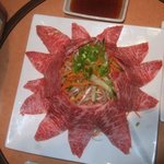 韓美食 オンギージョンギー - 綺麗に盛りつけされてます