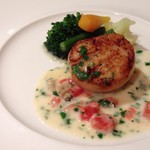 レオーニ - 活ホタテ貝のグリエプティレギュームとブルーブランソース