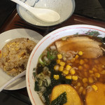 餃子菜館 大八 - ラーメン＆半チャーハン