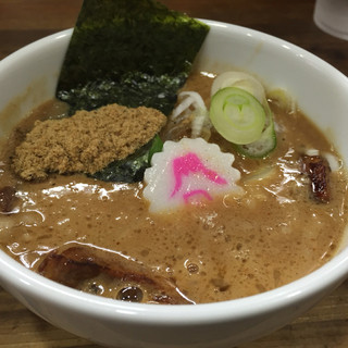 ラーメン ろたす_1