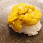 Sushi Tanabe - キタムラサキウニ