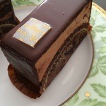 ジャン＝ポール・エヴァン　カーヴ・ア・ショコラ - 