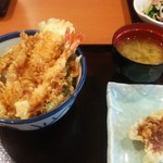 Tendon Tenya - 海老大いか天丼