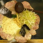 壱発ラーメン - ネギとろチャーシュー麺