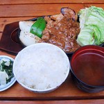 カフェ&バー バリバリ - 豚ステーキ定食　1450円　（＾＾ｂ