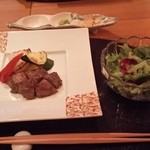 花筐 - ステーキ(美味しい山葵や塩やタレで頂きます)