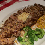 リブアイステーキ