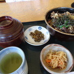 近江牛肉丼 　1,000円