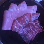 肉バル パンとサーカス - お通し/3種類のハム