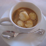 シェ・コーベ - マスカルポーネアイスにコーヒーを