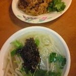 台南担仔麺 - 担仔麺と油飯