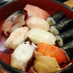 Shinkai Zushi - 「お得なセットメニュー」の寿司