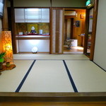 日の出 - 趣のあるエントランス