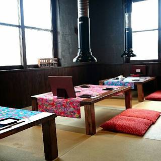 お子様も喜ぶ座敷席もご用意