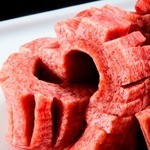焼肉専科 肉の切り方 集会所 - 厚切り牛タン