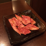 ほのや - 和牛カルビA5ランク。ちょっと脂が多すぎるかな。ロースの方が一般的なカルビに近いと思います。