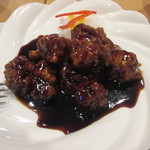 雲丹 - 黒酢の酢豚