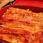 登三松 - 銀座最安値の鰻。焼きもタレの味も優しい感じです