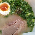 麺屋 菜々兵衛 - 小口ネギがたっぷりでネギ好きには嬉しい