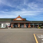 道の駅なち - 紀勢本線那智駅と連結しています。