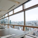 Restaurant A bientot - 【'15/07/18撮影】店内のテーブル席の風景です