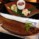 民芸茶屋六騎 - くちぞこ〜ミニうなぎ飯と柳川鍋セット