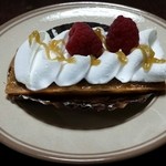 イデミスギノ - タルトレット　オ　キャラメル　パッション　６５０円