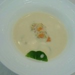アール・ベル・アンジェ - 男爵芋と春野菜たっぷりのチャウダー