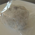 和菓子処 菊寿堂 - 塩豆大福  140円