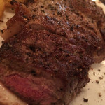 らんぷ亭 - フランス産オーブラック牛  赤身が自然体で美味しい