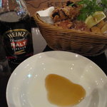 キールズ・バーハウス アオバダイ - 「ハインツ」のモルトビネガーをつけて