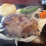 帝国 - ハンバーグステーキ1260円