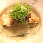 徳山鮓 - ビワマスと熊肉の蒸物