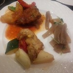 Brasserie & Bar La Gare - ビーフシチュー風煮込？＆鶏肉と野菜の炒め物？＆蒟蒻とメンマの炒め物？／平成27年7月