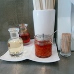 高崎はた山 - 【2015.7.21(火)】テーブルにある調味料