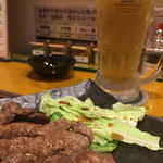 肉バル ココロ - 2200円のコース(2人分)
            カルビ