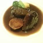 マッシュルーム - 牛ほほ肉と原木椎茸の赤ワイン煮込み