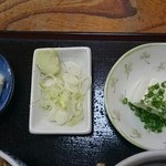 寿得広 - ぬか漬けと薬味と冷奴