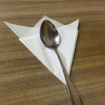 桃乳舎 - スプーンも懐かしい