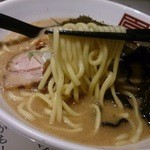 麺屋のすけ - 中太ストレート麺