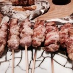 せせり　他