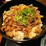 Toridori - 今週は牛肉のすきやき丼です