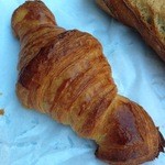 Du Pain et des Idées - クロワッサン1.6€