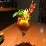 鯛めし槇 - まるでカクテルのような盛り付けです