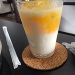 VANDOBEE - なんとなくオサレなマンゴラッシー