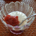 ニューいらご - 【朝食】いちごのヨーグルト