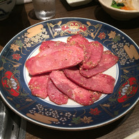 焼肉 大河 - ランチ予約でサービスの塩タン(^^)