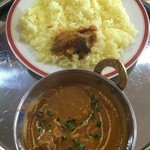 Arati - マトンカレーとターメリック？ライス